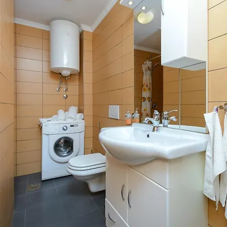 Mb Apartment *